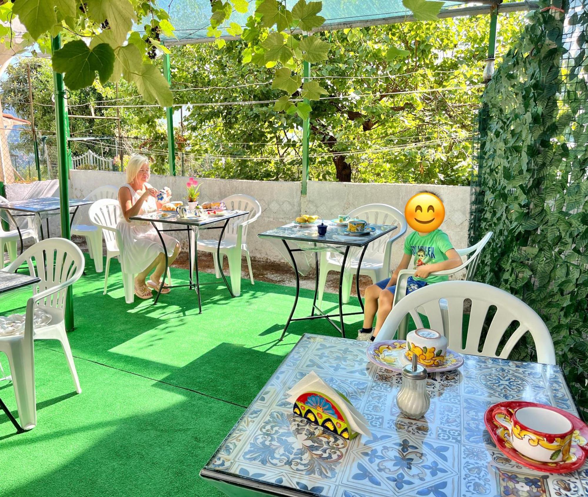 Il Borgo Di Iaconti Vietri Exterior foto